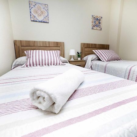 Mesones - Parking Opcional - Climatizado Apartment เฮน ภายนอก รูปภาพ