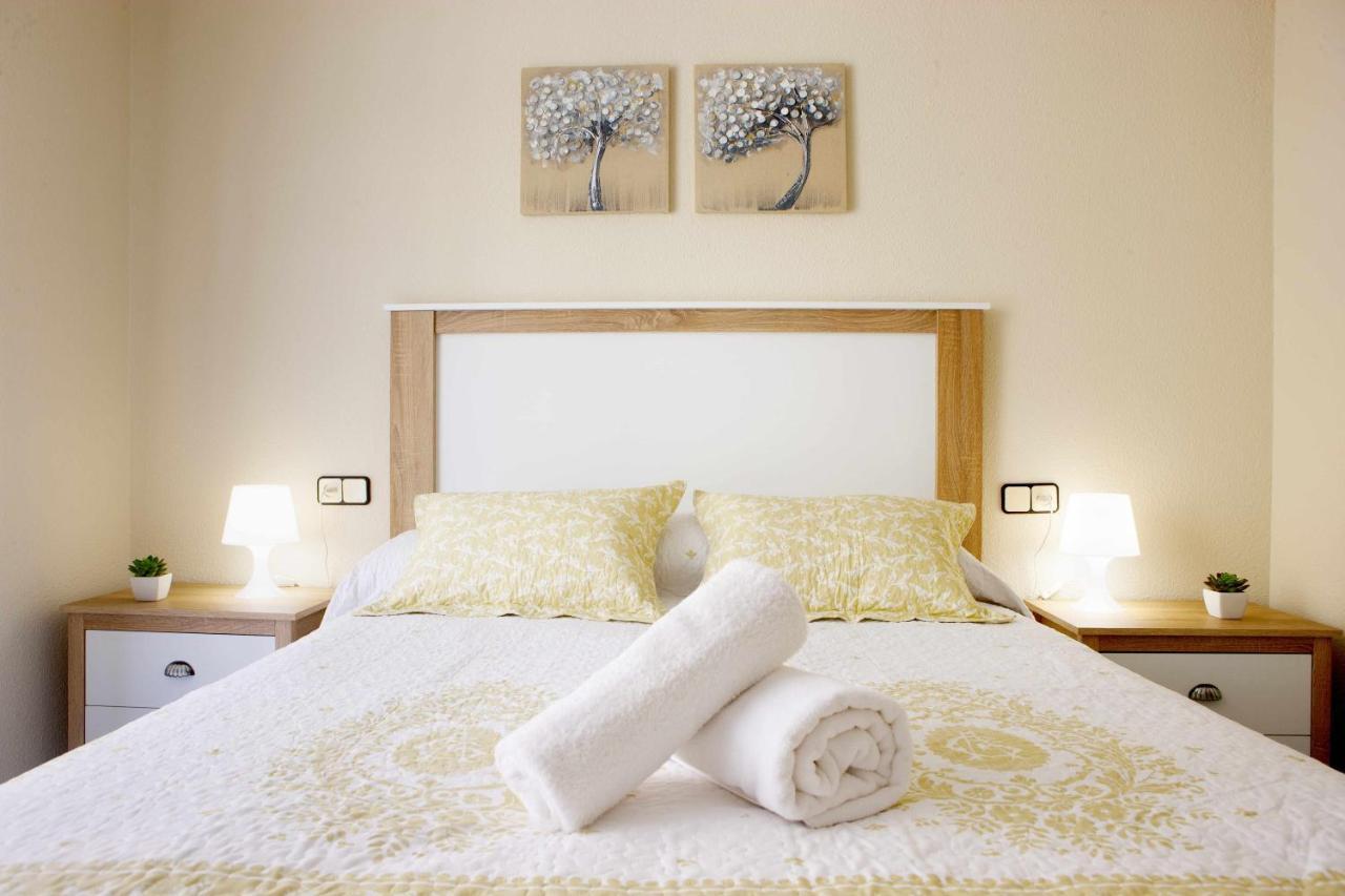 Mesones - Parking Opcional - Climatizado Apartment เฮน ภายนอก รูปภาพ